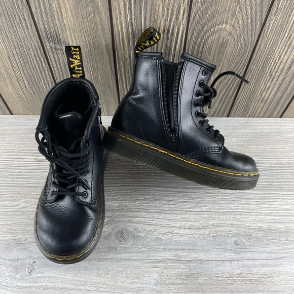 Dr Martens Kids' Black Leather Zavala Combat Lace Up Boot Size 10 - Picture 6 of 14